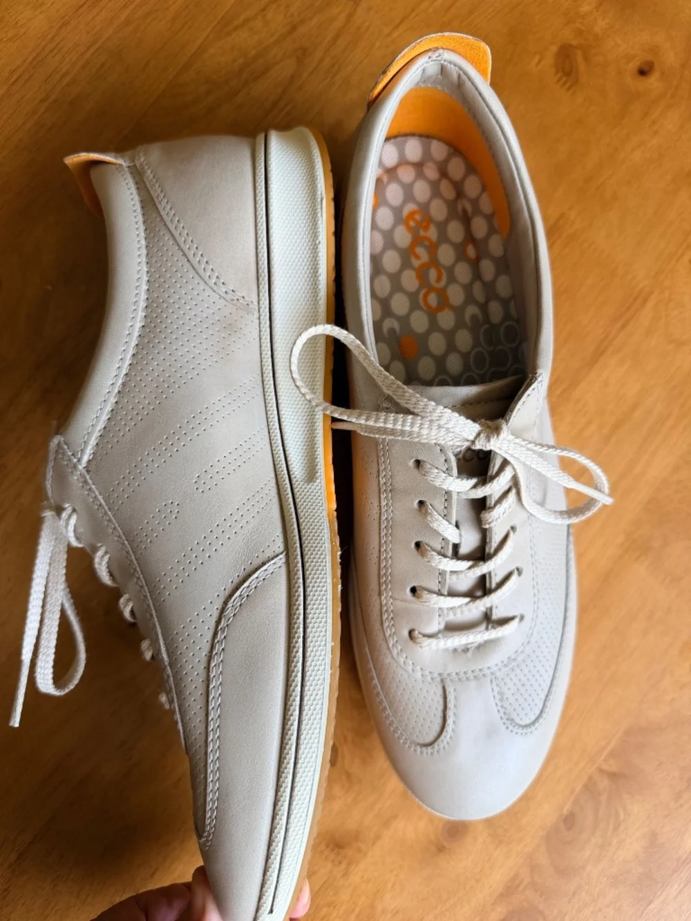 N/A ecco women